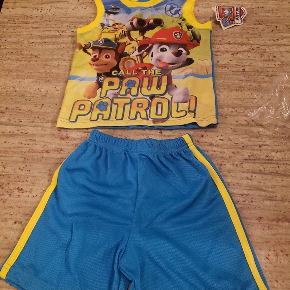 Paw Patrol 4T set shirt and shorts Summer Boys New - Picture 1 of 4